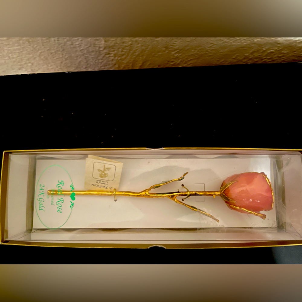 24k Red Rose Dipped in Gold